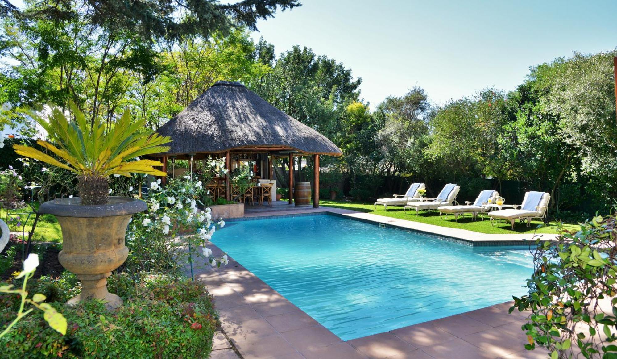 Bellgrove Guest House Sandton ヨハネスブルグ エクステリア 写真