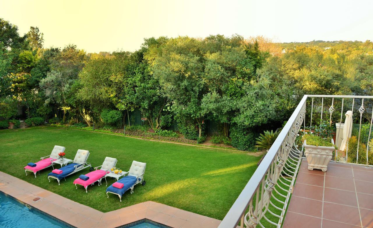 Bellgrove Guest House Sandton ヨハネスブルグ エクステリア 写真
