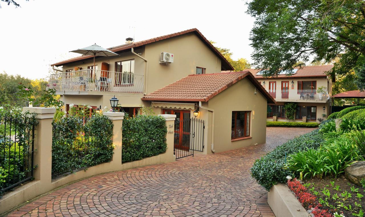Bellgrove Guest House Sandton ヨハネスブルグ エクステリア 写真