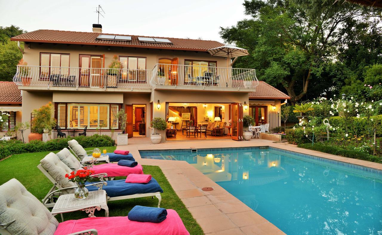 Bellgrove Guest House Sandton ヨハネスブルグ エクステリア 写真